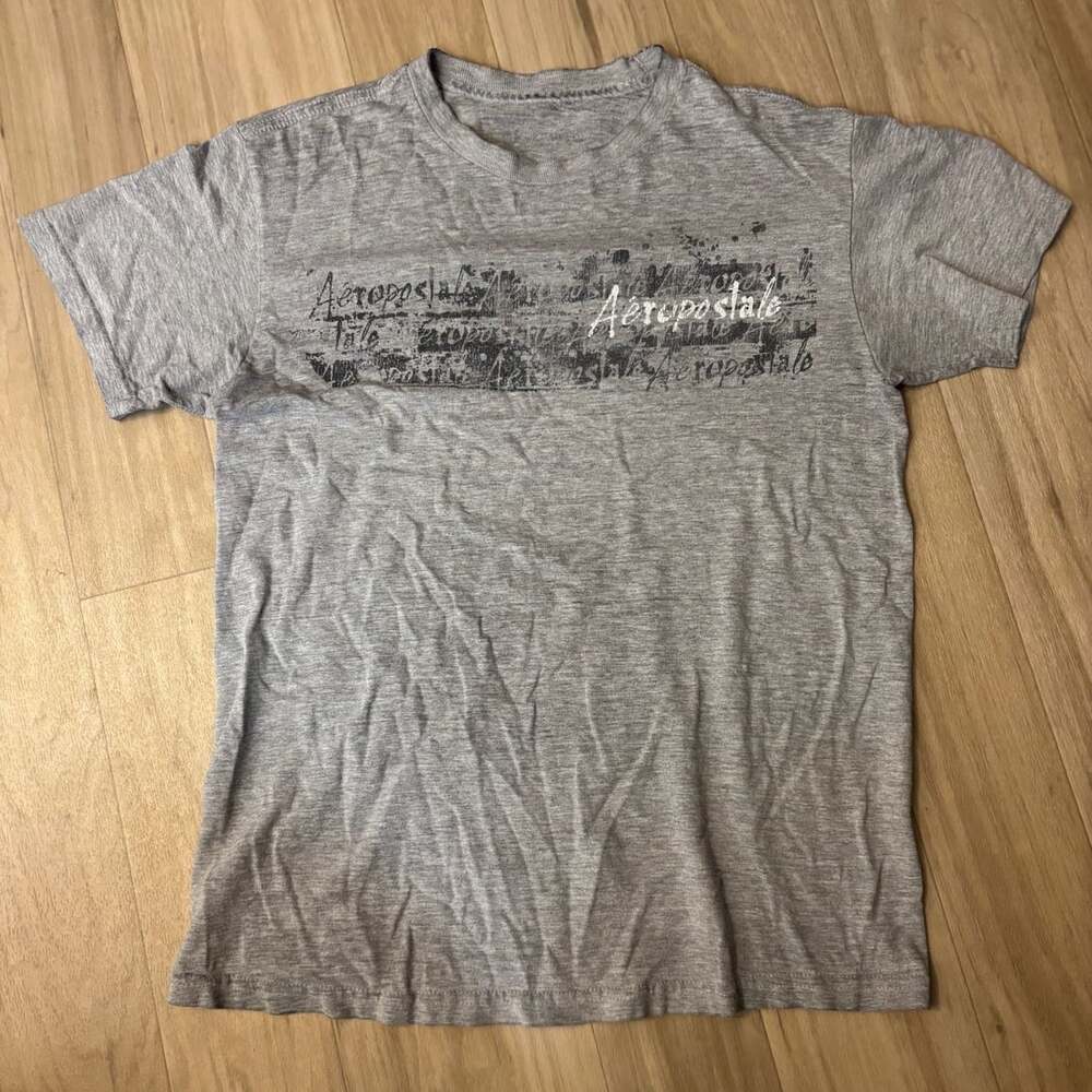 Aeropostale Gray Graphic T-Shirt with Distressed Logo Print